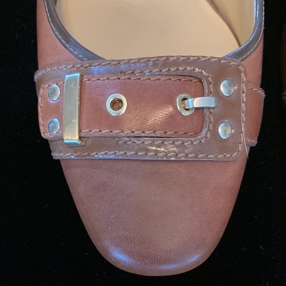 Never worn brown leather heels with buckle design. - Picture 3 of 5